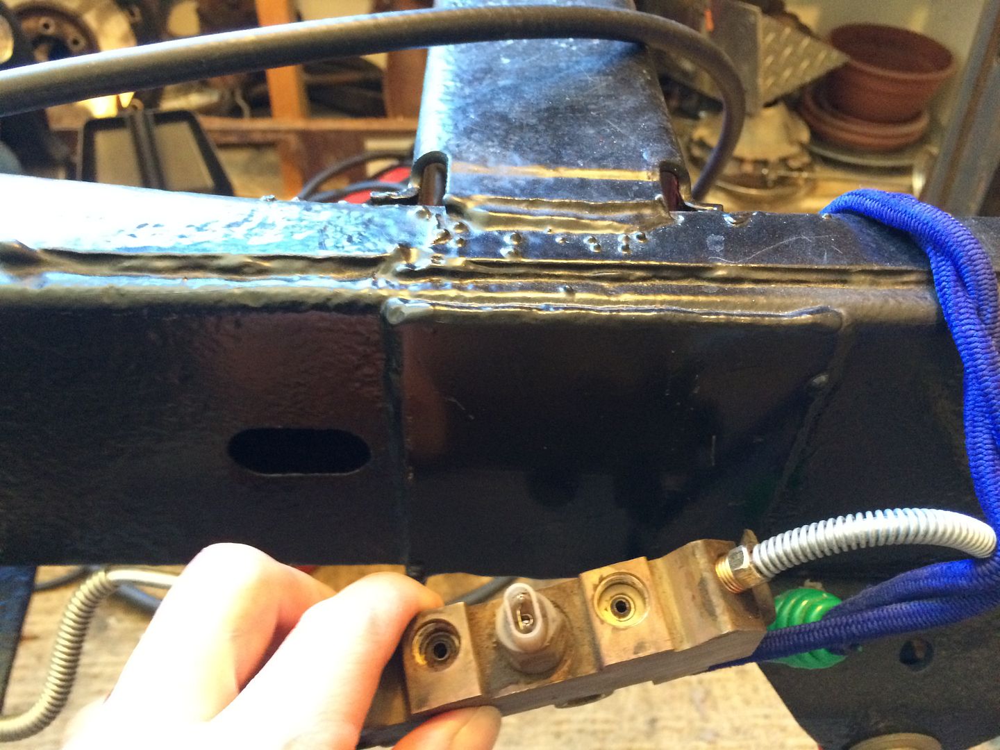 running brake lines on the frame... Jeep Enthusiast Forums